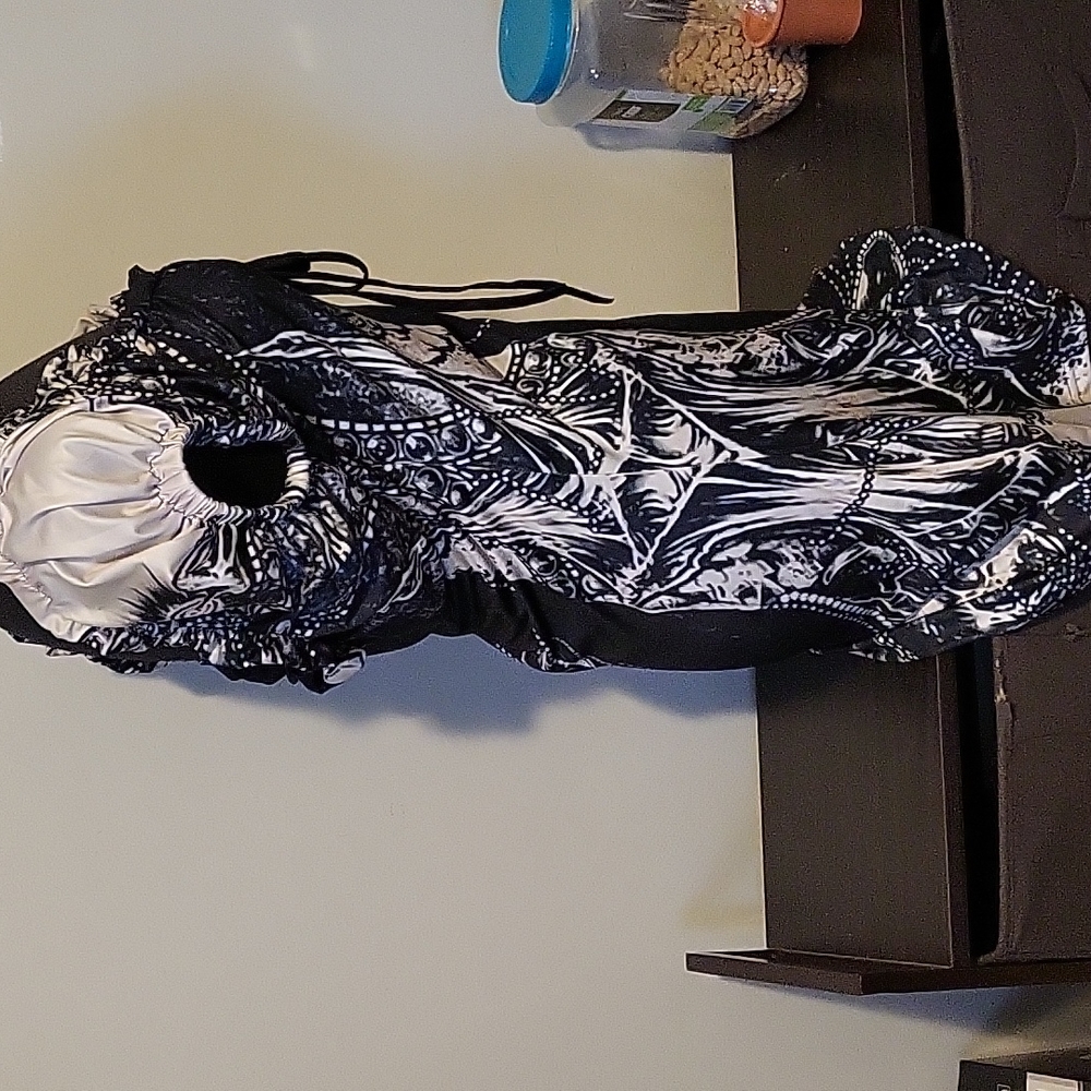 Gothic cat off shoulder black dress - Picture 4 of 5